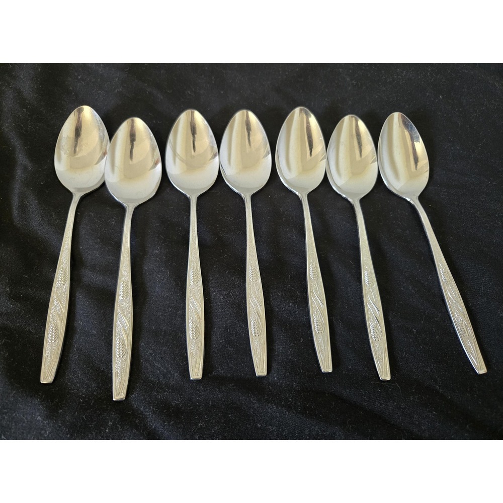 7 Vintage Castle Court Wheat Stainless Teaspoons Flatware Silverware Farmhouse